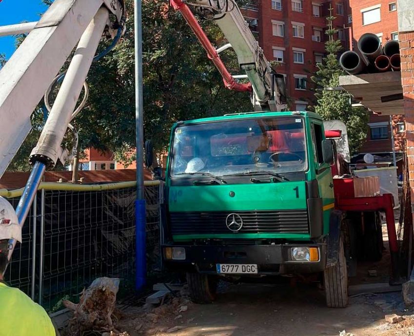 Alquiler de camiones-bomba de hormigón